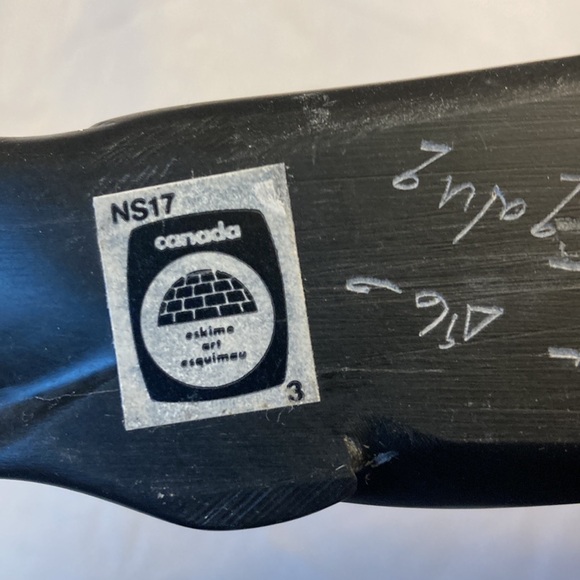 Loon Soapstone hand carved Inuit Art Sculpture - Picture 7 of 10